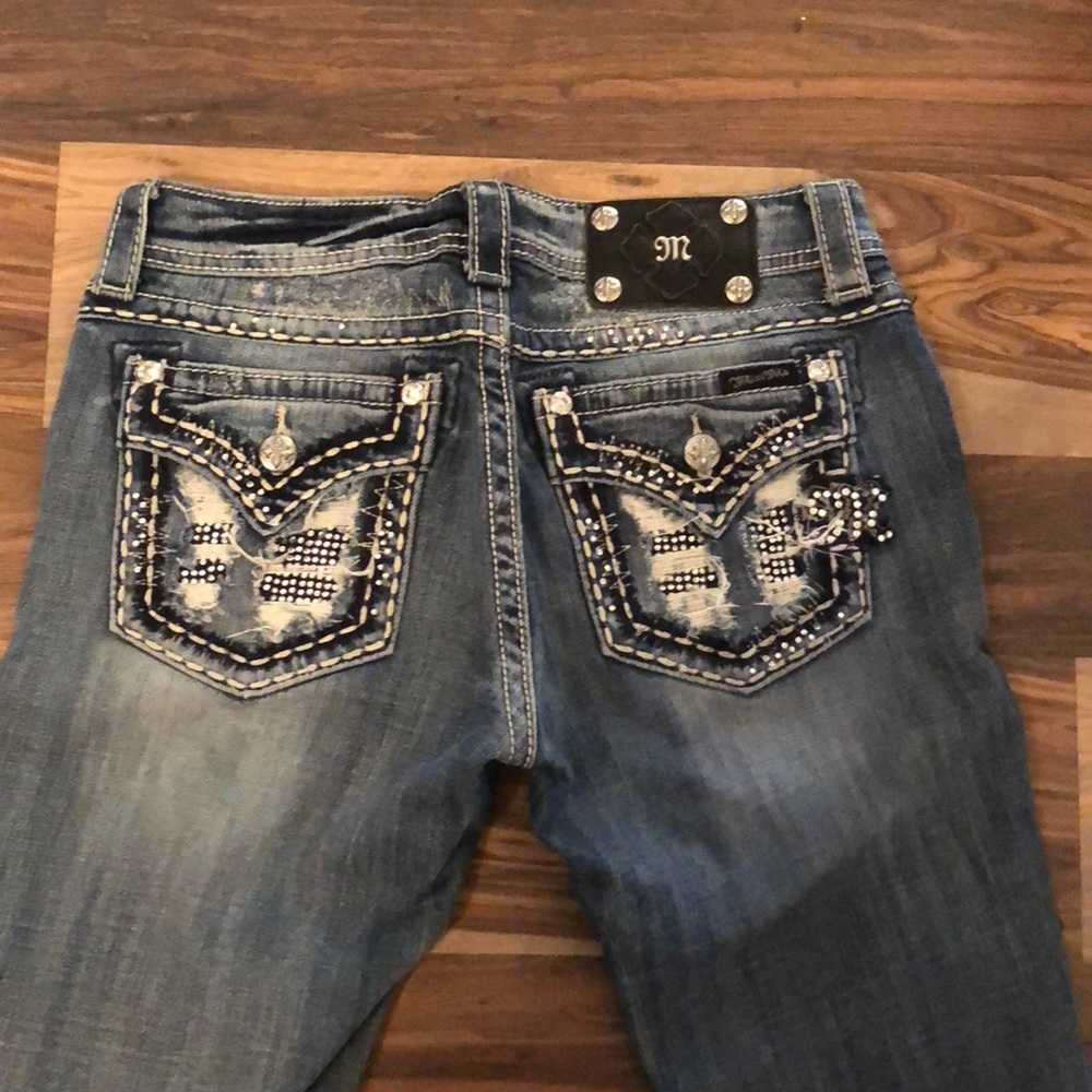 Miss Me Jeans (Medium Washed)